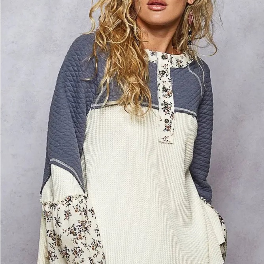 POL Contrasting Mixed Top with Bell Sleeves | Navy & Natural | NEW